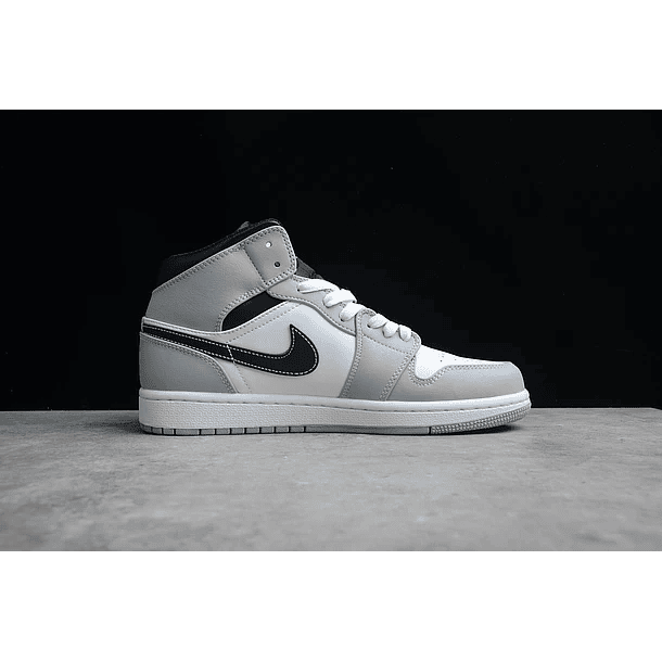 Jordan 1 mid light smoke grey 2