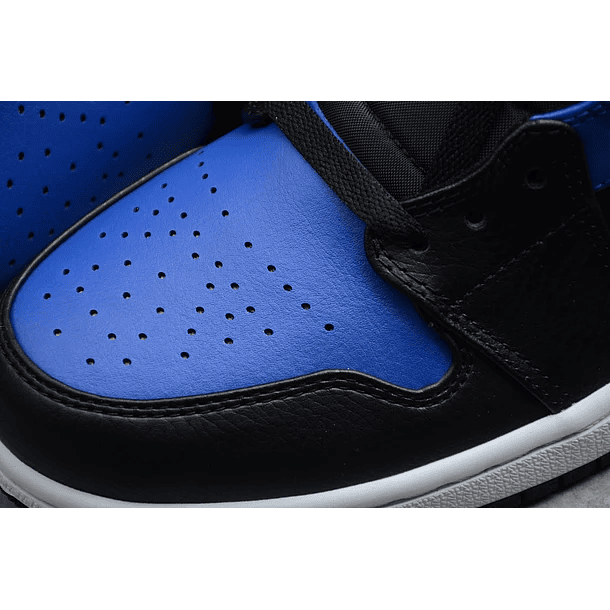 Jordan 1 mid hyper royal 6