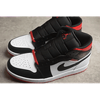 Jordan 1 Mid Gym Red/Black Toe 4