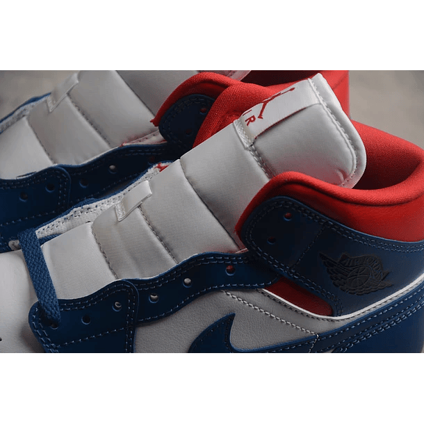 Jordan 1 mid french blue gym red 5