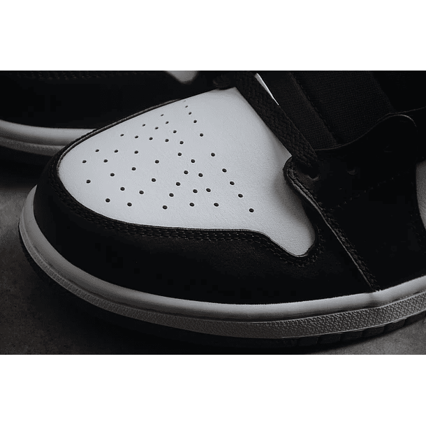 Jordan 1 mid dark iris 6