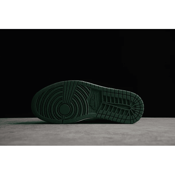 Jordan 1 High OG green 3