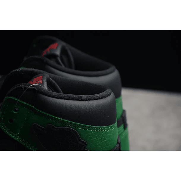 Jordan 1 High OG pine green 2.0 6