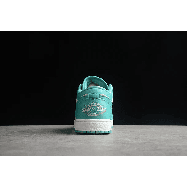 Jordan 1 low Cyan 3
