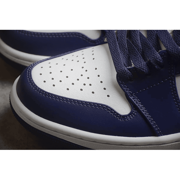 Jordan 1 low sky j purple 6