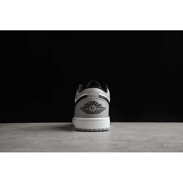 Jordan 1 low shadow toe 3