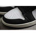 Jordan 1 low panda verde neon 6