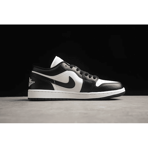 Jordan 1 Low Panda 2