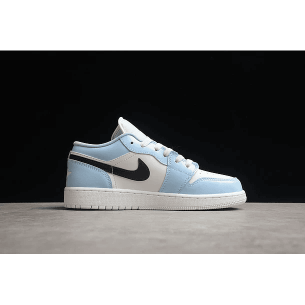 Jordan 1 low ice blue black 2