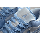 Jordan 1 low ice blue 5