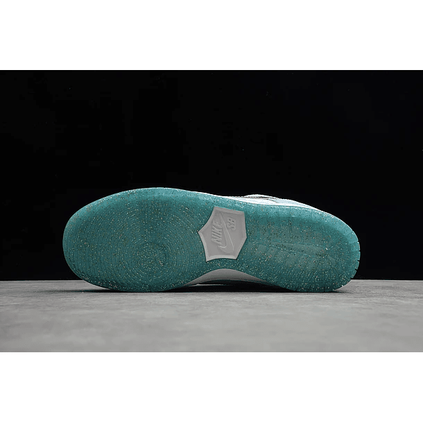 Dunk low sb sean cliver 3