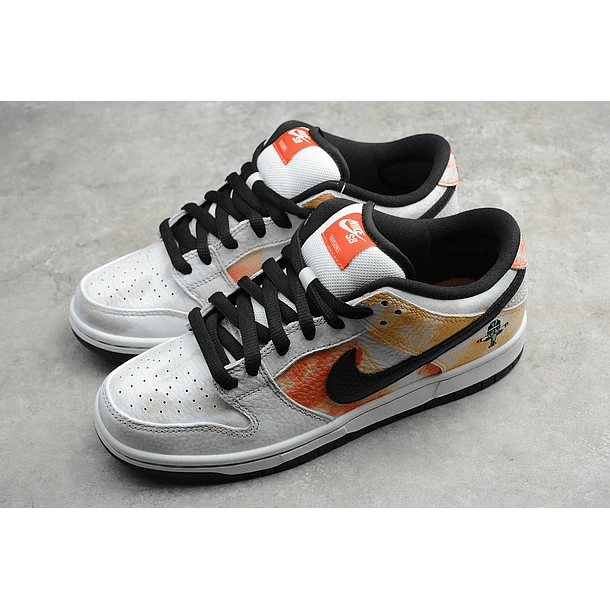 Dunk low SB raygun white Tie-Dye 5