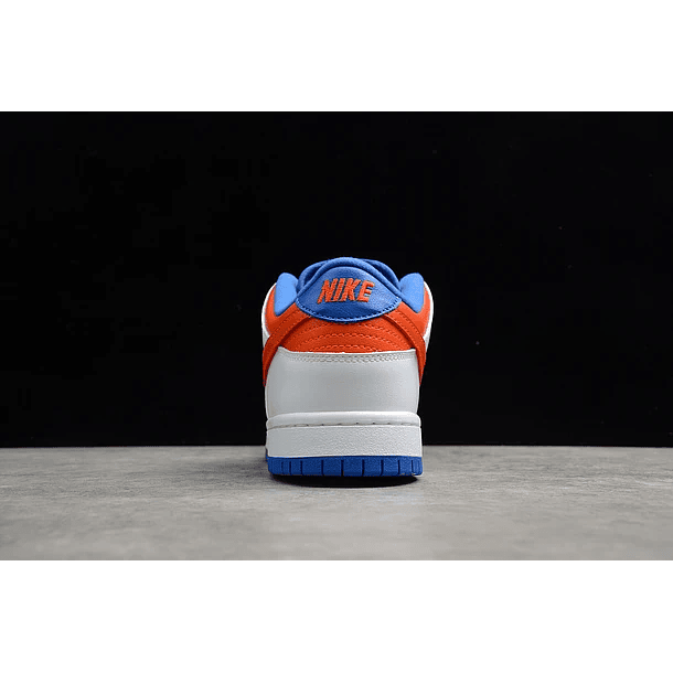 Dunk low SB pro white royal blue orange 4