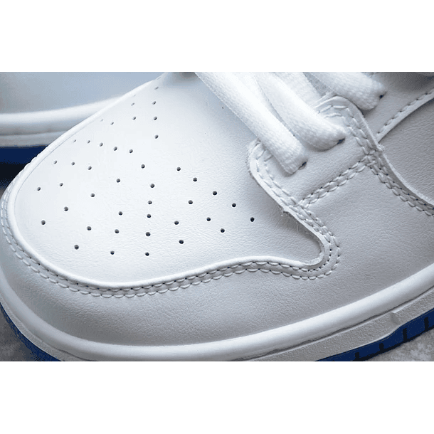Dunk low SB pro white royal blue orange 6