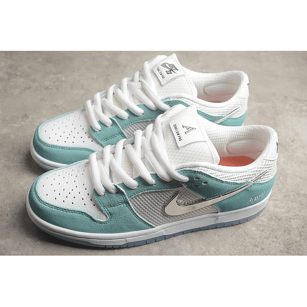 Dunk low sb april skateboards 5