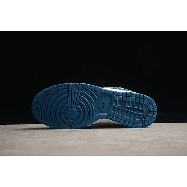 Dunk low sashiko industrial blue 3