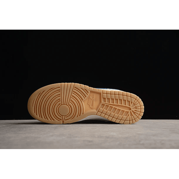 Dunk low sail game royal 3