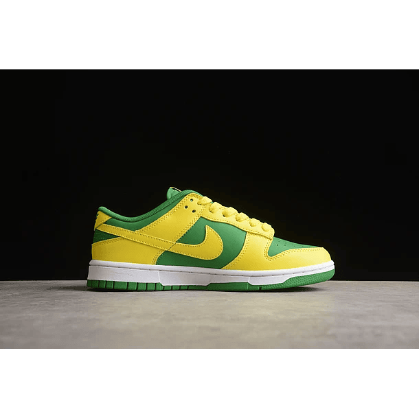 Dunk low reverse brazil 2