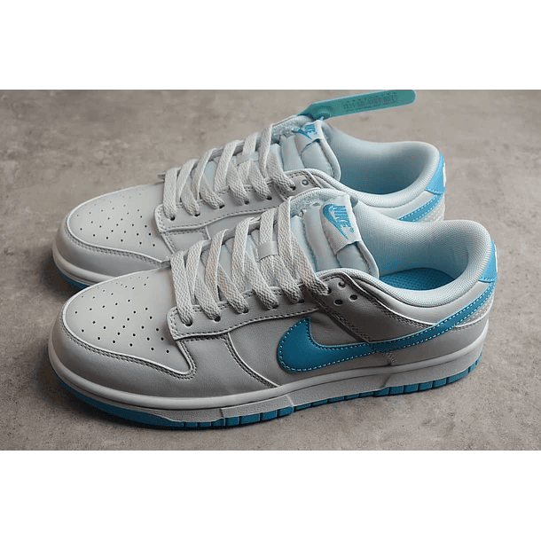 Dunk low pure platinum blue lighting 5