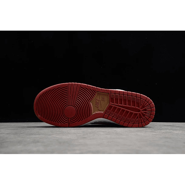 Dunk high sail bright crimson 3