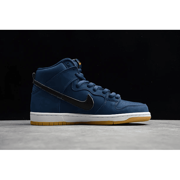 Dunk high orange label midnight navy 2