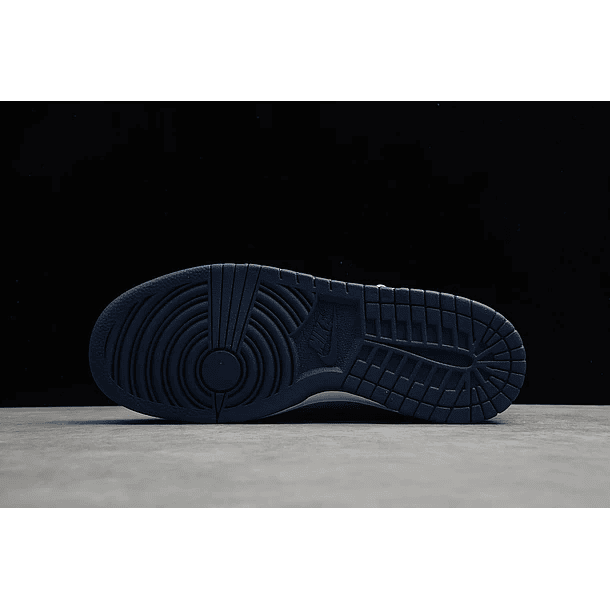 Dunk high michigan 3