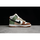 Dunk high LX toasty 2