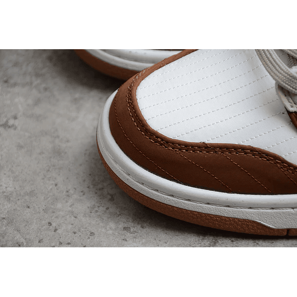 Dunk high LX toasty 6