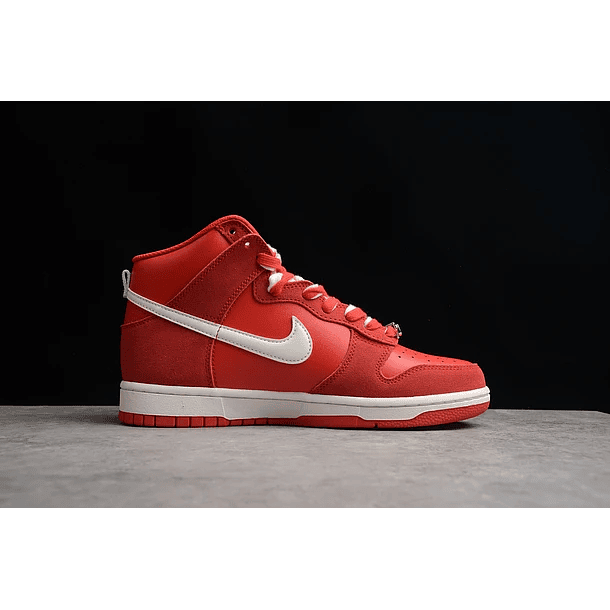 Dunk high first use red 2