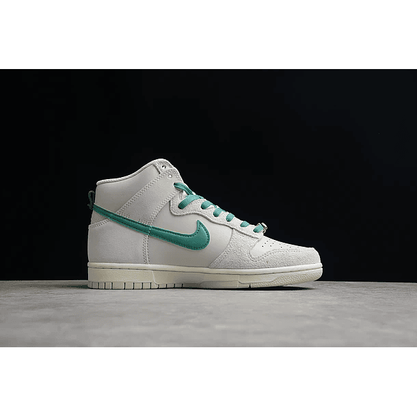 Dunk high first use green 2