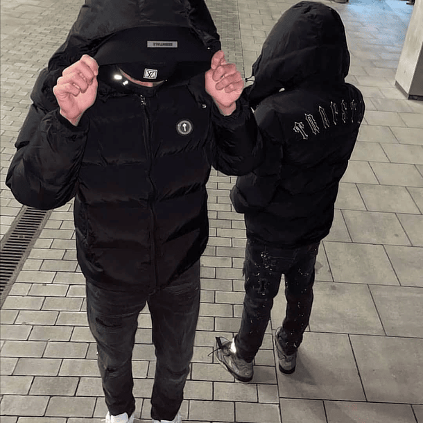 TRAPSTAR PUFFER HOODED JACKET BLACK 10