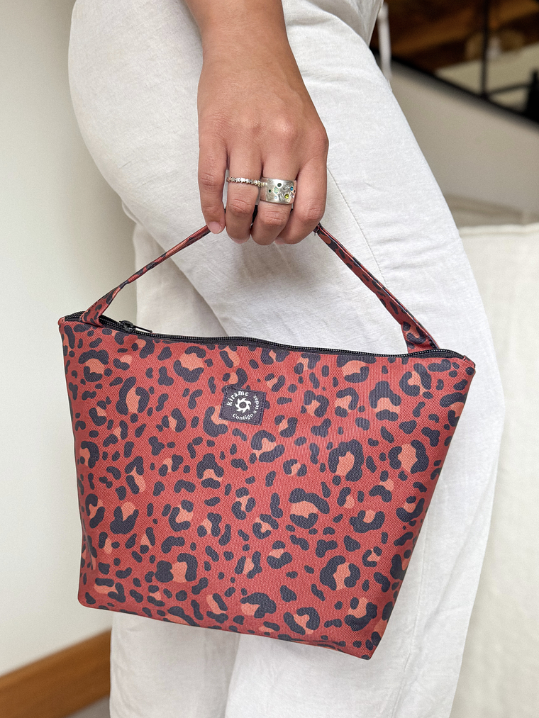 Cosmetiquero broche 2