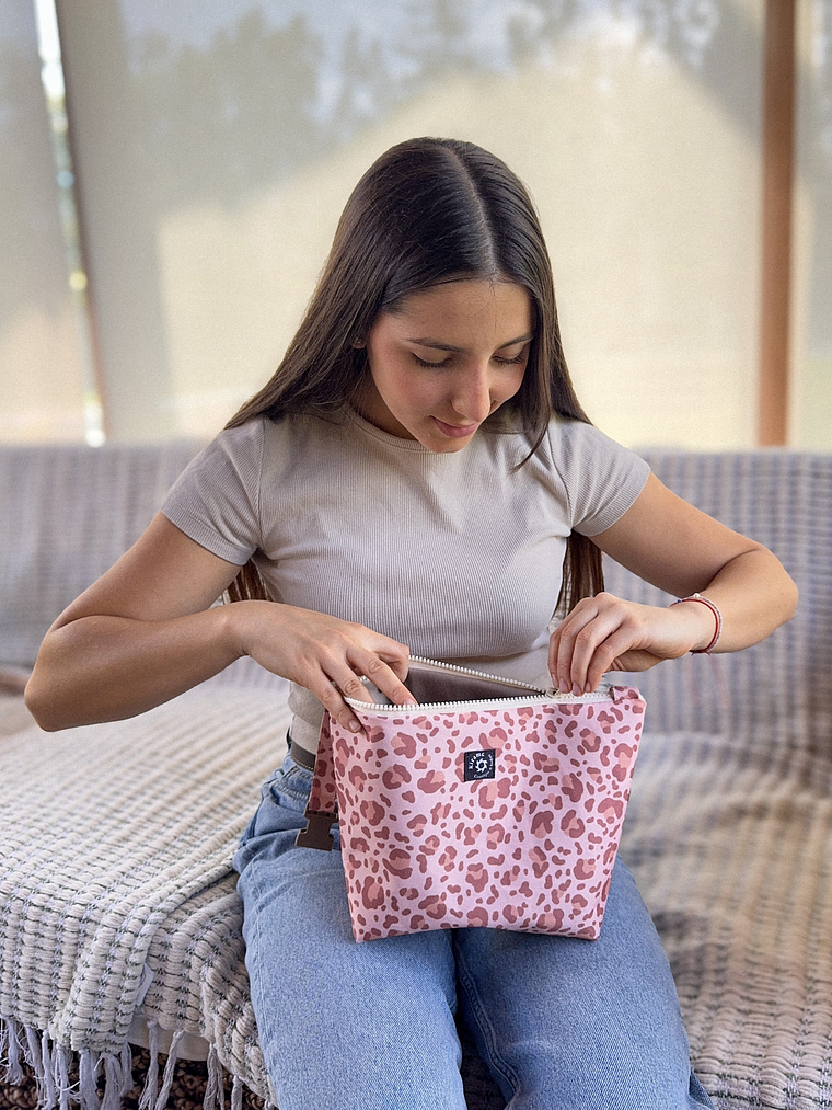 Cosmetiquero broche 1