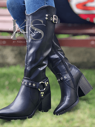 BOTA NEGRA CON HEBILLA