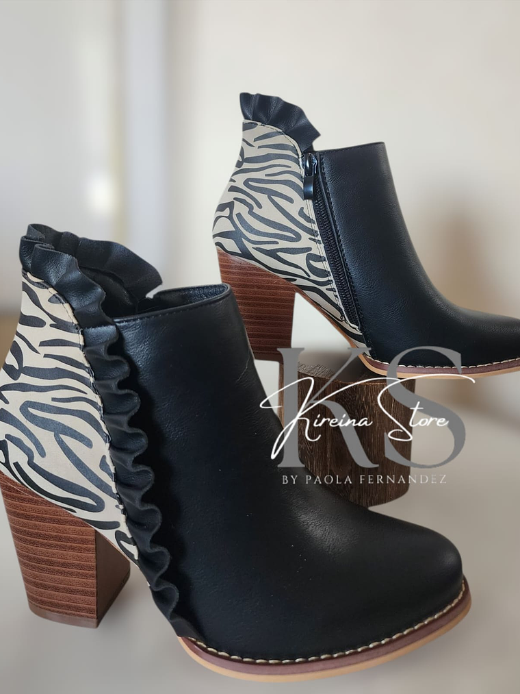 BOTÍN NEGRO PRINT CON VUELOS 2