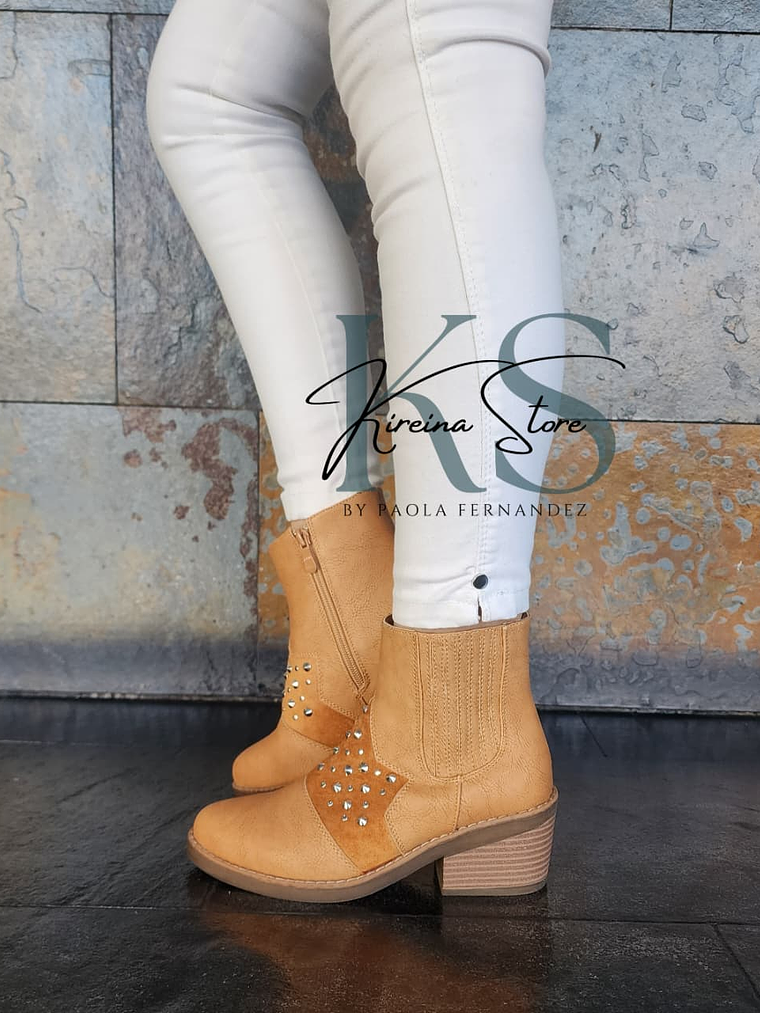 BOTÍN CAMEL TACHAS 1