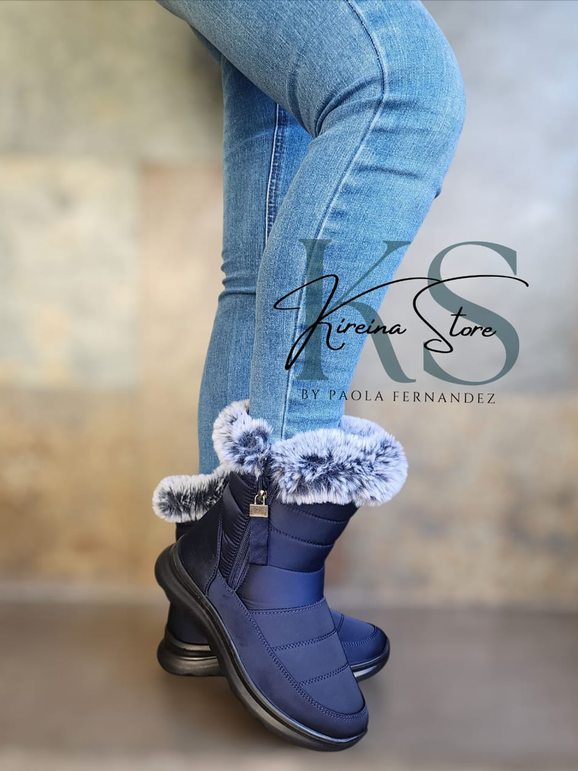 BOTA AZUL MARINO IMPERMEABLE 1