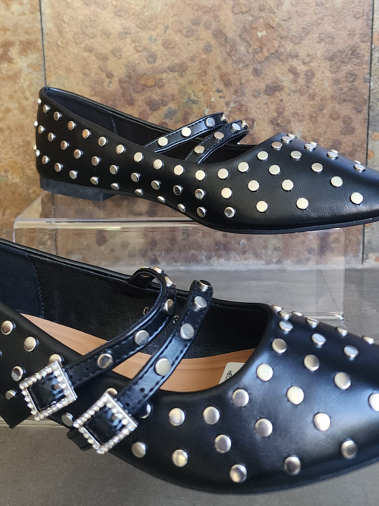 BALLERINA NEGRA TACHAS 4