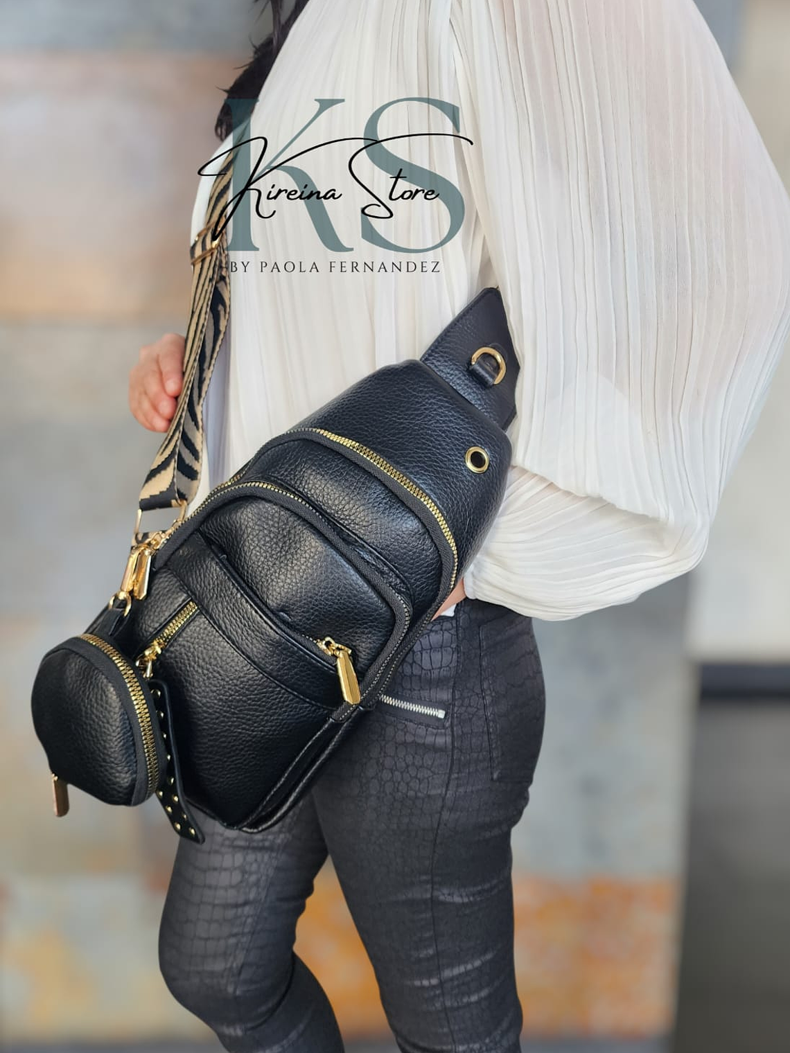 BANDOLERA DE PECHO NEGRA 3