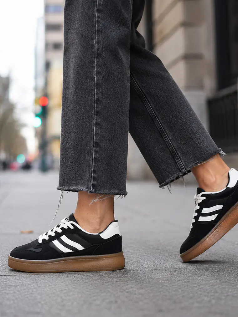 ZAPATILLA BLACK 1