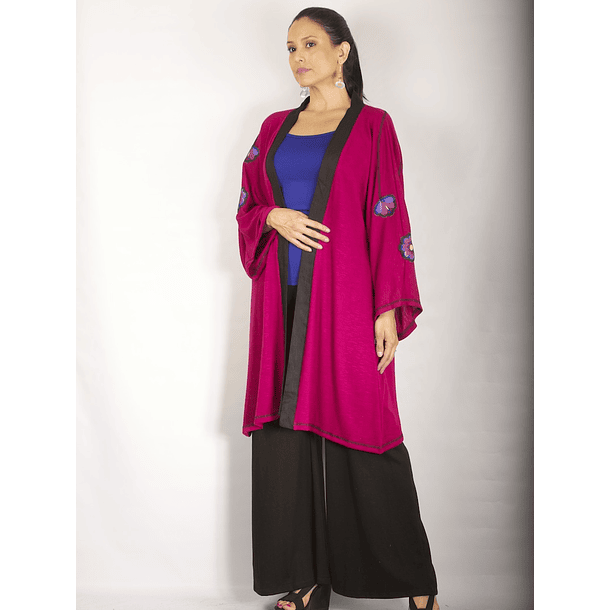 tapado kimono Pucara carmin negro 2