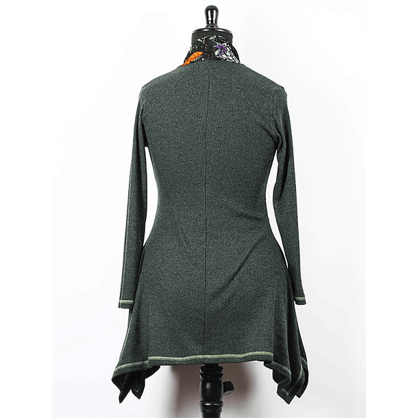 Sweater Ayllu en lanilla Canuton Verde 3