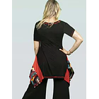 Polera Huapi Negro con rojo 6