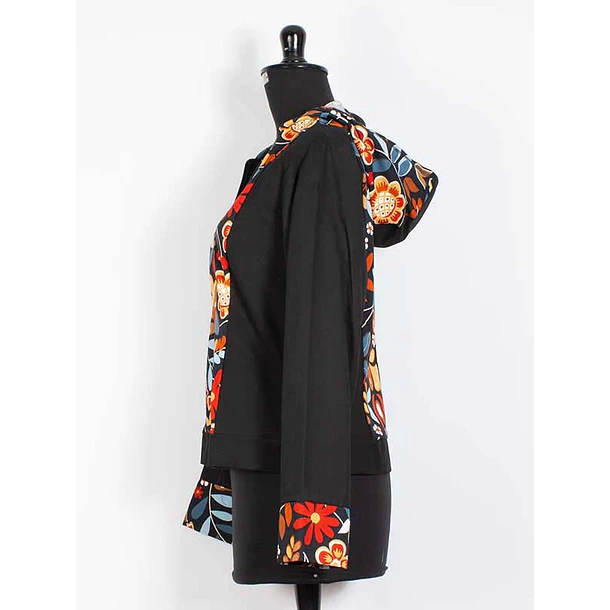 Chaqueta Gabardina Emilia flores rojas  6
