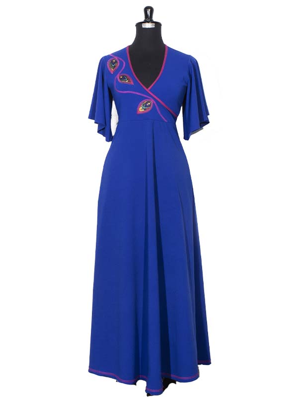 Vestido largo azul ajustado corte sirena de cóctel