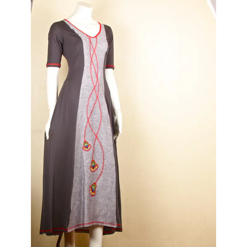 Vestido Mary detalles rojo TALLA S ks20