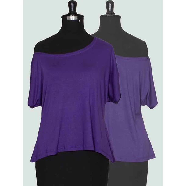 Polera asimetrica Andrea morado 2