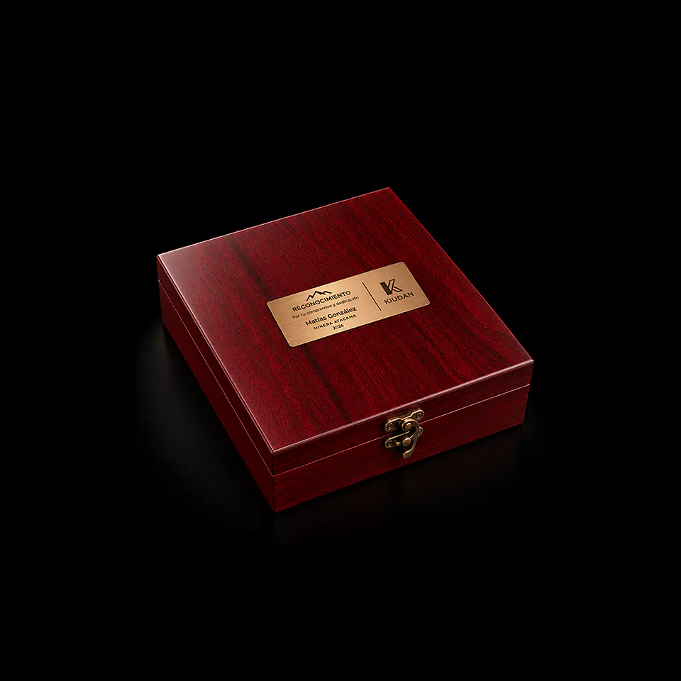 Set de Vino Caoba Personalizado 1
