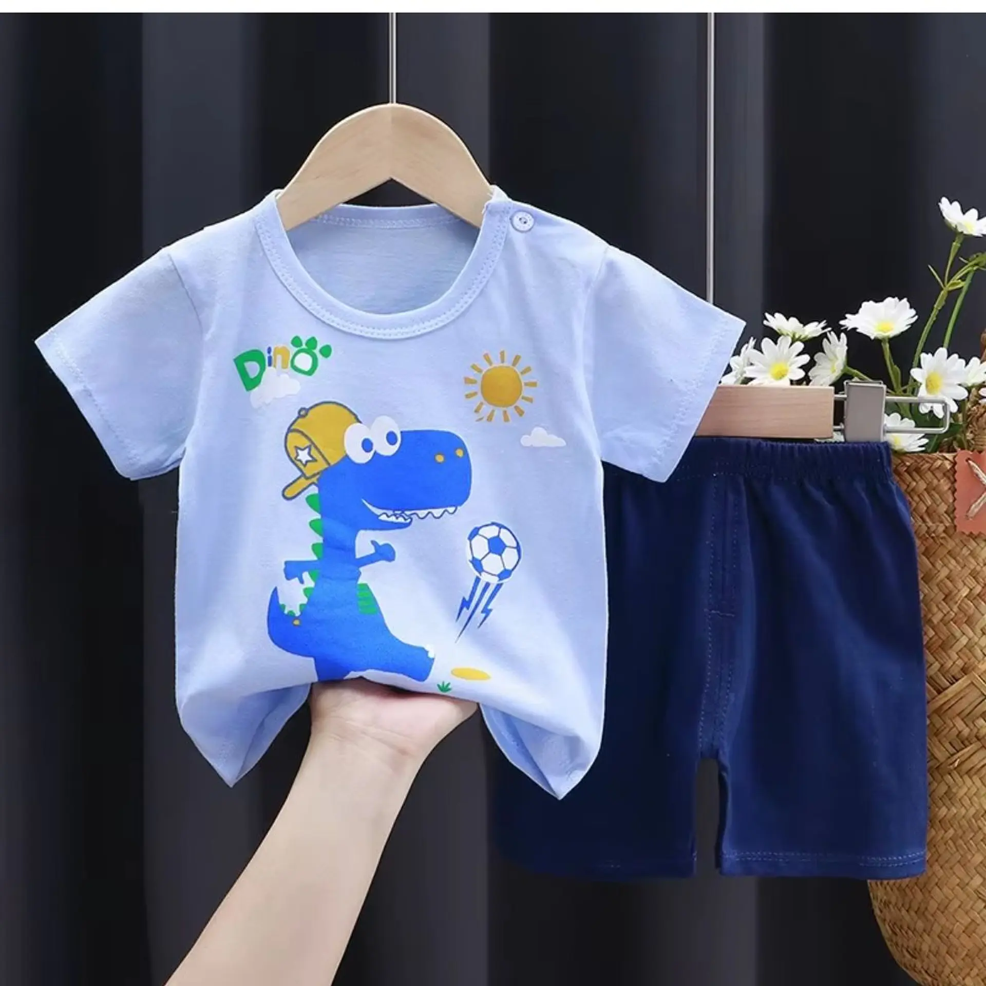 Pijama Niño Algodon Manga Corta Short Dino Futbol 1