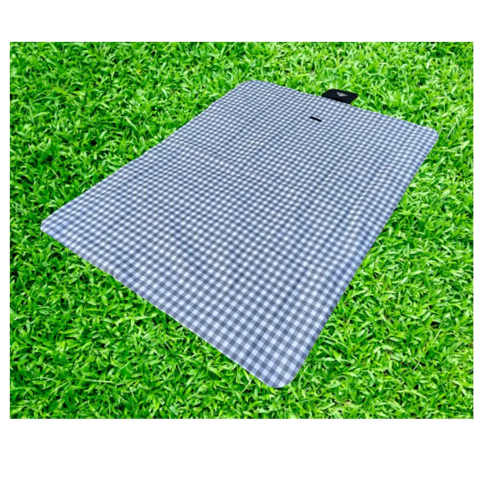 Manta Picnic Impermeable Cuadros Negros 150 x 180 cm 5